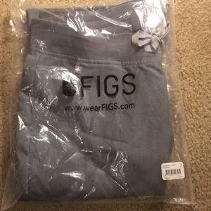 NWT Zamora Jogger. Medium